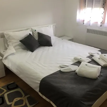 Tio Binis Lägenhet Zlatibor