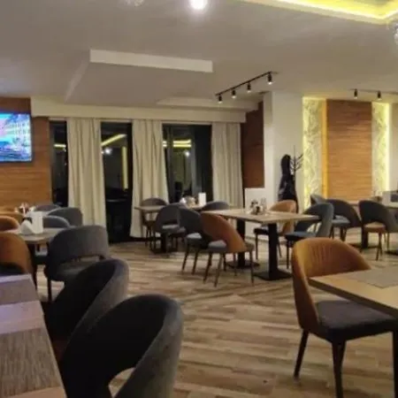 Tio Binis Lägenhet Zlatibor