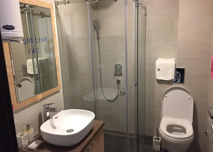 Tio Binis Apartment *